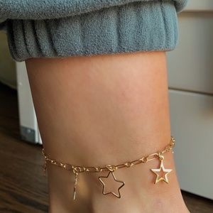 Dainty Gold Star Anklet